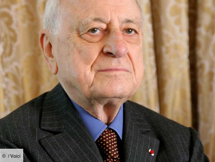 Violente Critique 8 Lettres Pierre Bergé : violente critique du Téléthon - Voici