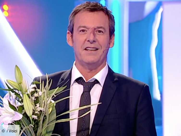 Video Jean Luc Reichmann Fete Son Anniversaire Et Celui De Sa Maman Dans Les 12 Coups De Midi Voici