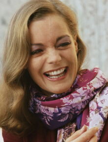 Romy Schneider Aurait Eu 80 Ans : Le Tendre Hommage D'Alain Delon En ...