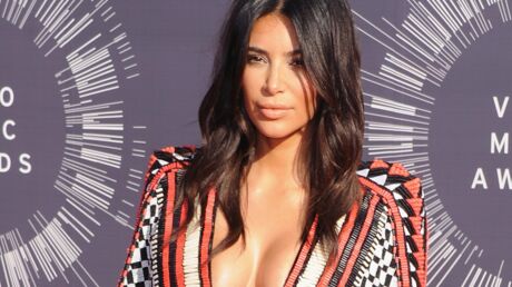 pourquoi-kim-kardashian-a-refuse-de-s-asseoir-pres-de-rita-ora-aux-mtv-vma