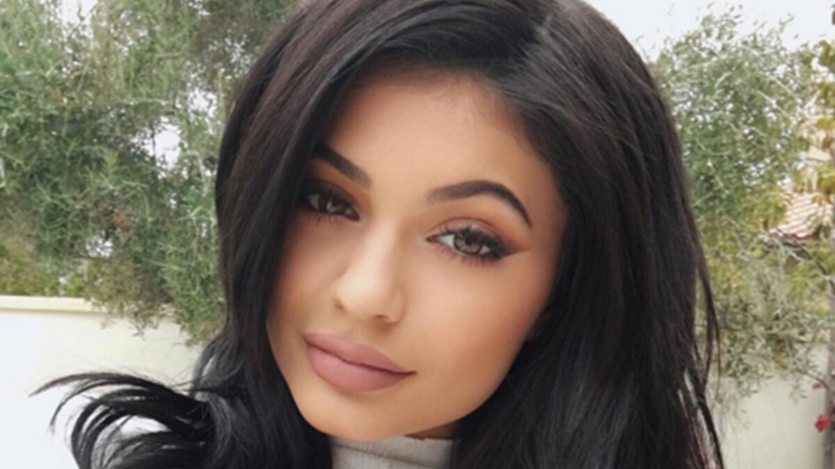 Garde Du Corps Kylie Jenner PHOTO Beau gosse, le garde du corps de Kylie Jenner casse les internets -  Voici
