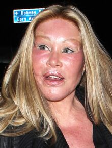 Jocelyn Wildenstein La Femme Chat Est Ruinee Elle N A Meme Pas De Quoi S Acheter A Manger Voici