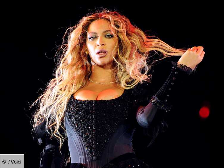 Beyonce Tournée Beyoncé surprend les spectateurs en plein concert - Voici
