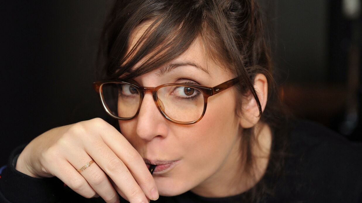 Nora Hamzawi On Ne Demande Qu à En Rire Interview Nora Hamzawi : « On n'demande qu'à en rire, c'est trop