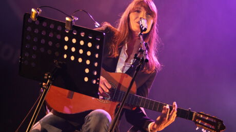 Diapo Carla Bruni Nolwenn Leroy Pascal Obispo Reunis Pour Un Meme Anniversaire Voici