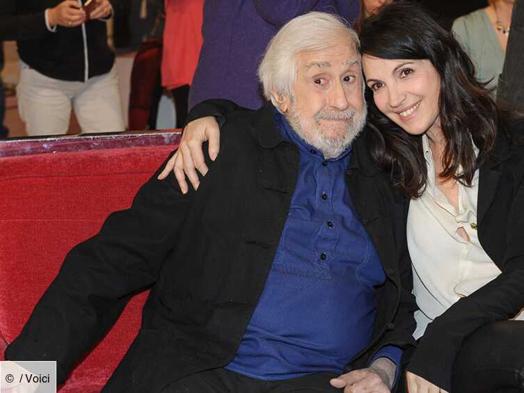 Qui Est Le Père De Zabou Breitman Zabou Breitman annonce la mort de son père, les stars la soutiennent