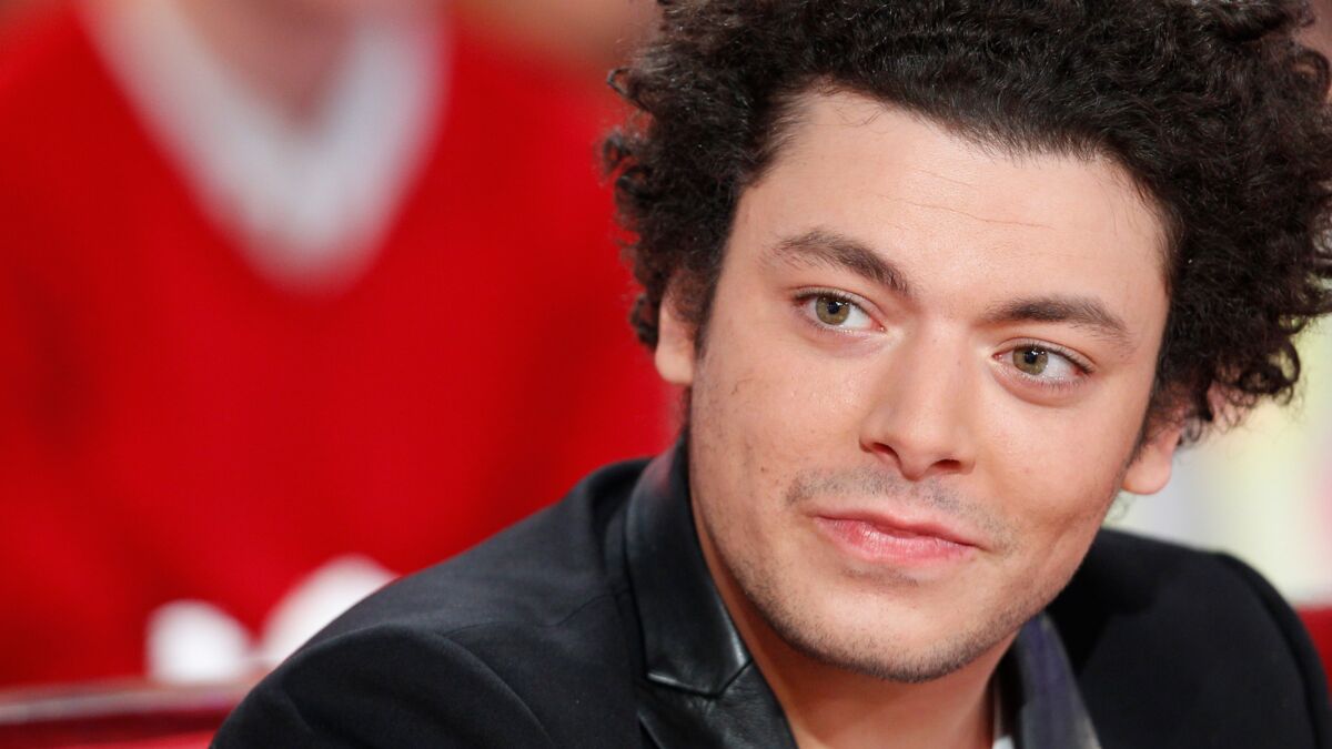 Pourquoi On Aime Pas Kev Adams Kev Adams explique pourquoi il n'a pas de relations sérieuses - Voici