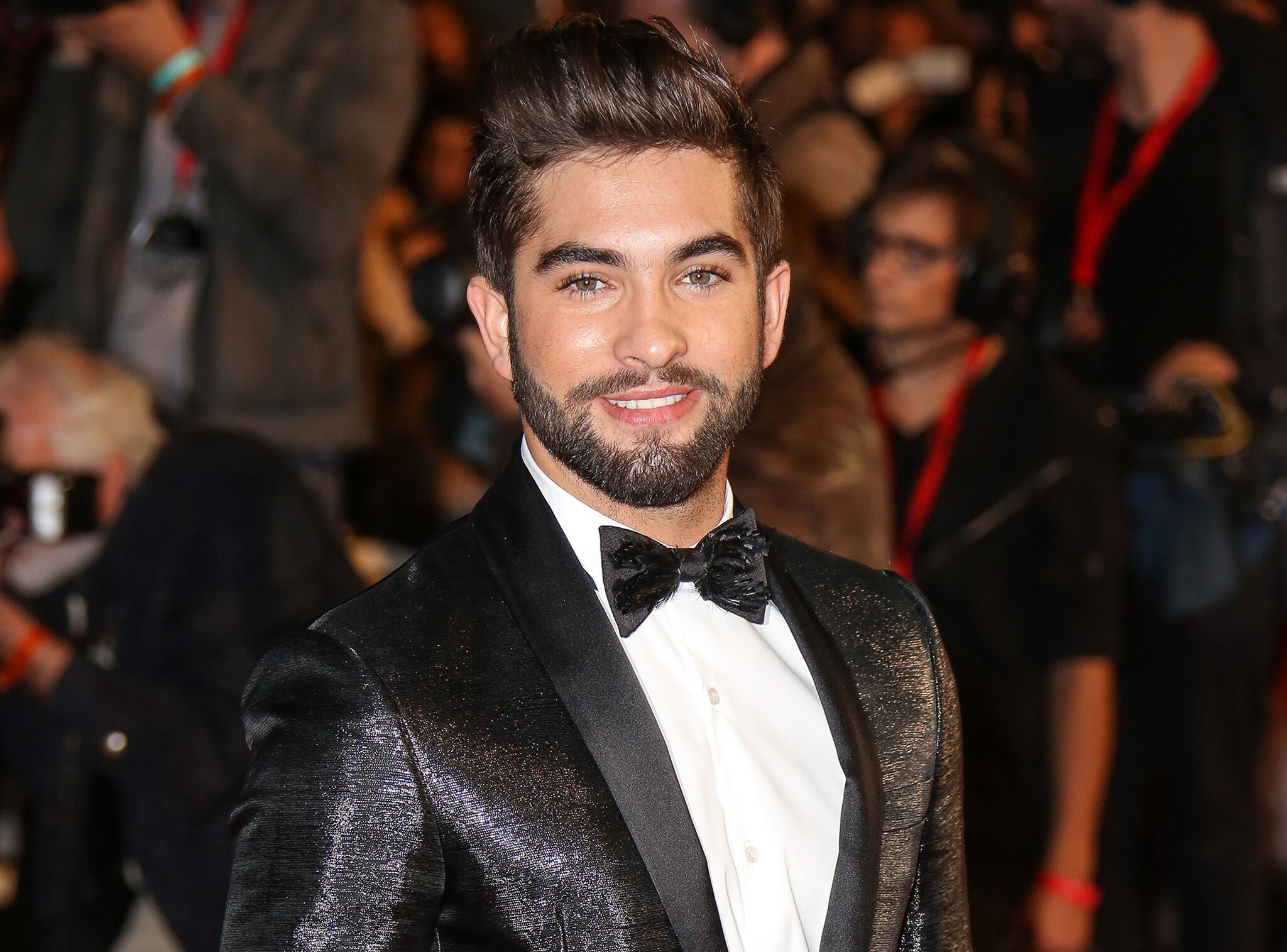 Kendji Girac Sa Réaction Aux Vannes Sur Les Gitans Aux Nrj - 