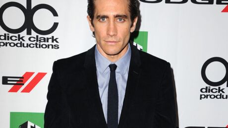 jake-gyllenhaal-s-ouvre-la-main-sur-un-tournage-et-finit-a-l-hopital