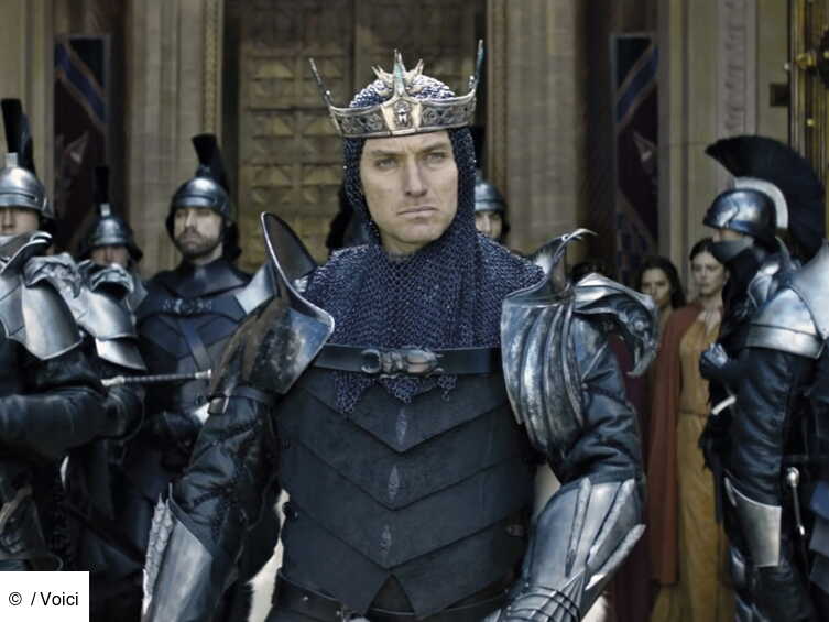 Les Sorties Cine Du Mercredi 17 Mai Le Roi Arthur Les Fantomes D Ismael Sword Art Online Voici