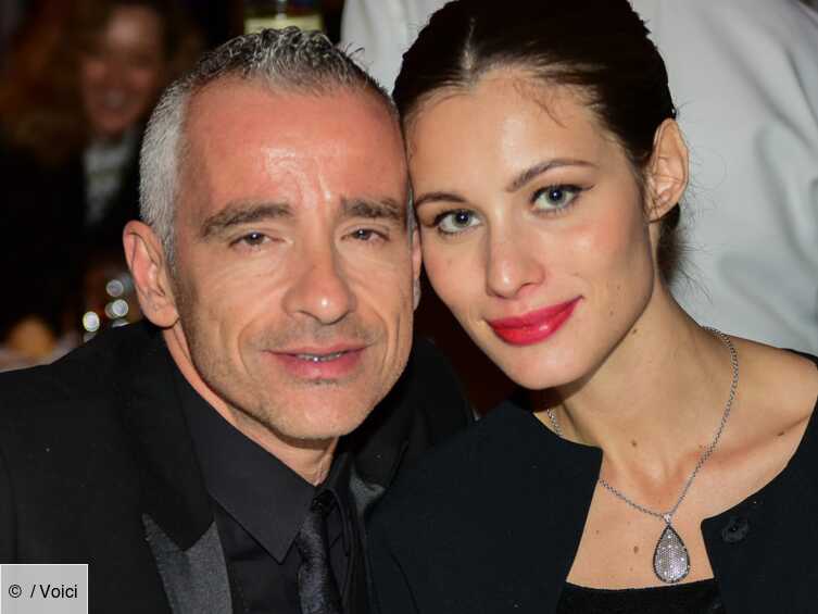 Eros Ramazzotti A 52 Ans Sa Grande Difference D Age Avec Sa Femme Lui Met Une Petite Pression Voici