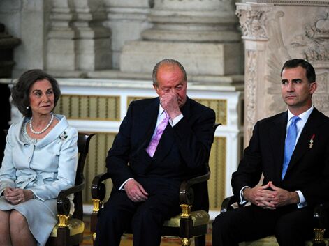 Juan Carlos 1er d’Espagne très ému lors de son abdication