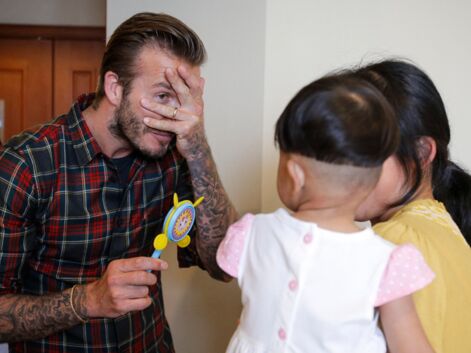 DIAPO David Beckham visite un hôpital pour enfants en Chine