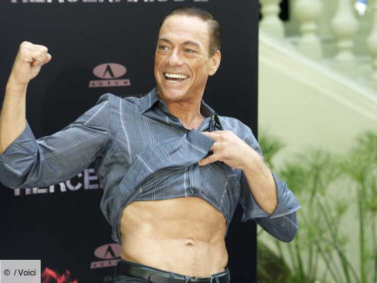 Sur Les Traces De Jean Claude Van Damme Jean-Claude Van Damme en plein délire lorsqu’il évoque ses rôles de