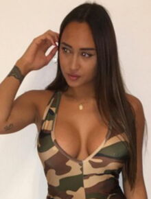 Astrid Nelsia - La biographie de Astrid Nelsia avec Voici.fr