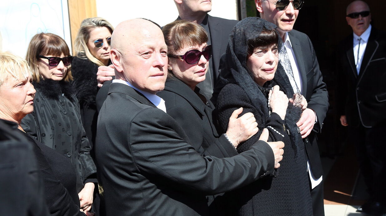 Comment S'appelle Le Fils De Mireille Mathieu