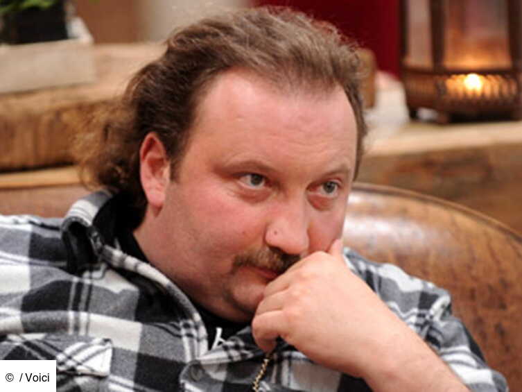 L Amour Est Dans Le Pre Pascal A Une Dent Contre La Prod Voici