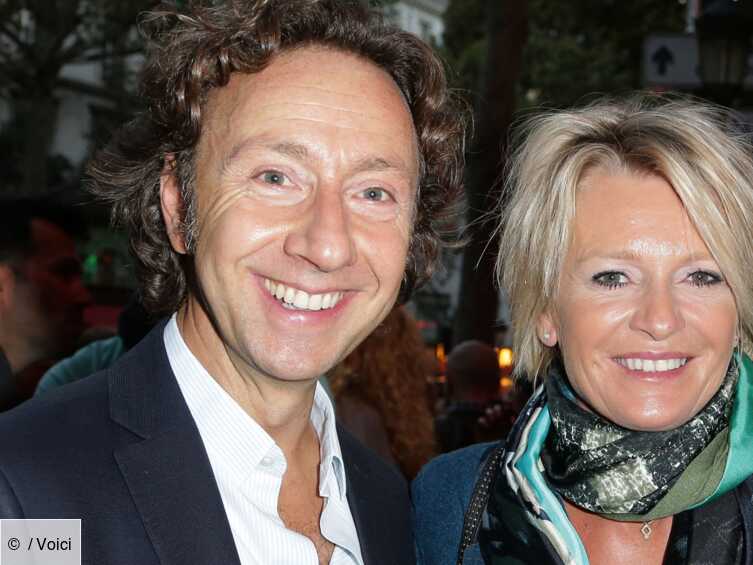 Stephane Bern Refuse Une Emission Sur La Brocante Sophie Davant Devrait En Heriter Voici