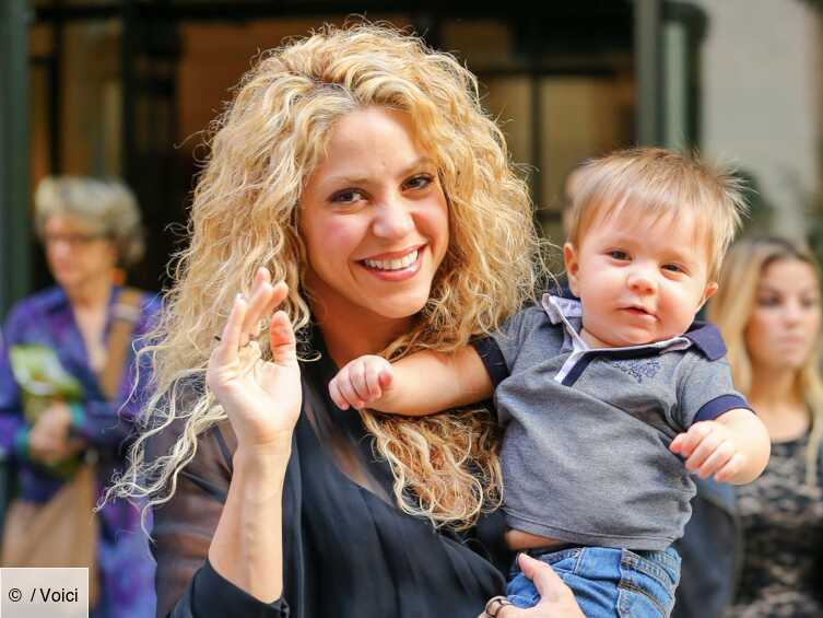 Shakira On Ne Badine Pas Avec L Education Voici