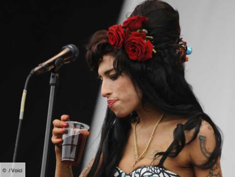 Amy Winehouse Est Morte De Quoi Amy Winehouse : un sevrage d’alcool fatal ? - Voici