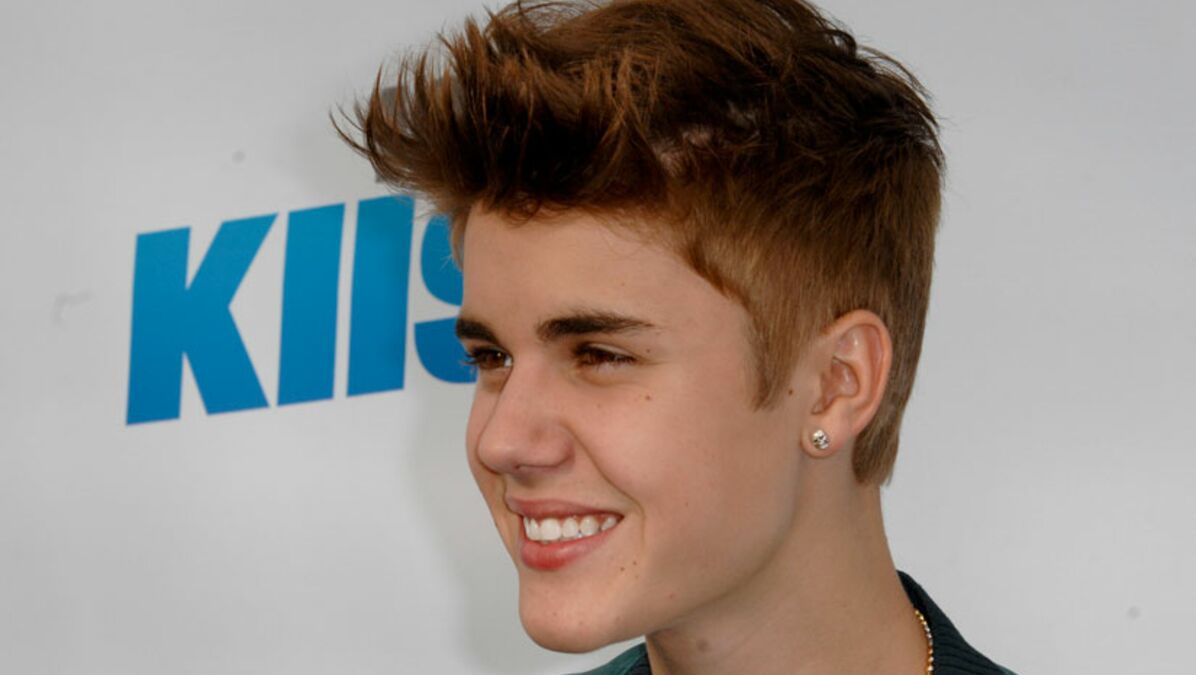 La Fortune De Justin Bieber Justin Bieber possède une fortune de 86 millions d'euros - Voici