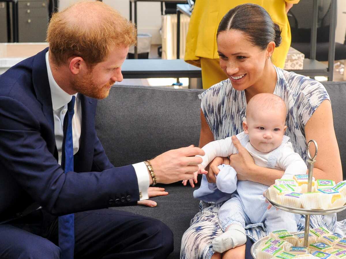 Meghan Markle et le prince Harry dévoilent un rare et adorable cliché d'Archie pour ses deux ans