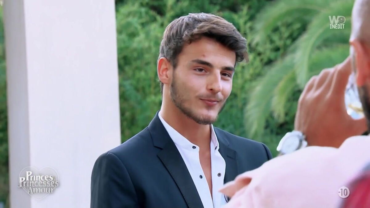 Video Simon Castaldi Dans Les Princes De L Amour Une Candidate Perturbee Pour Une Etonnante Raison Voici