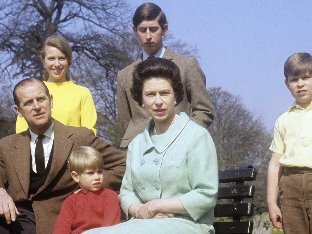 Elizabeth II : quand elle se moquait en famille d'un invité, comparé à « un gorille »