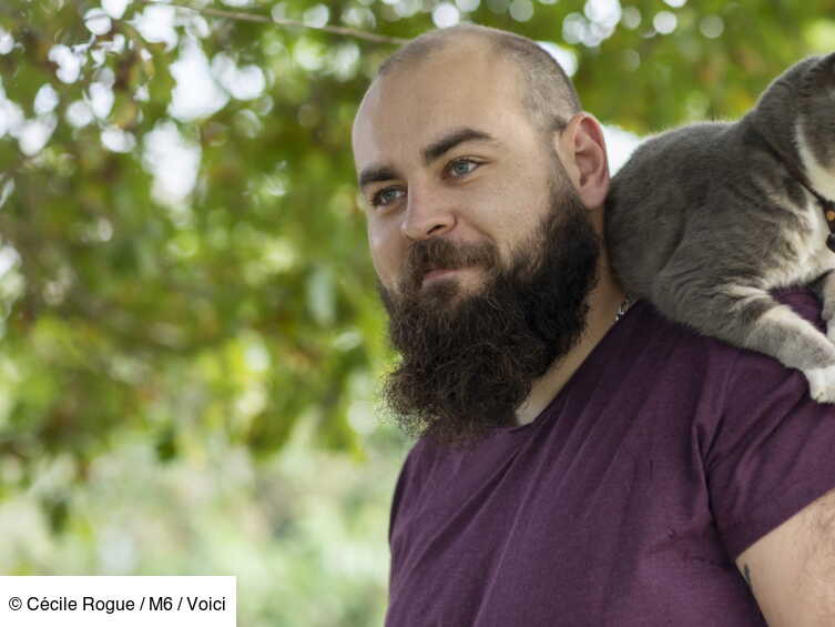 L Amour Est Dans Le Pre 2021 Qui Est Valentin Le Producteur De Fleurs Comestibles Qui Ne Sait Pas Du Tout S Y Prendre Avec Les Femmes Voici