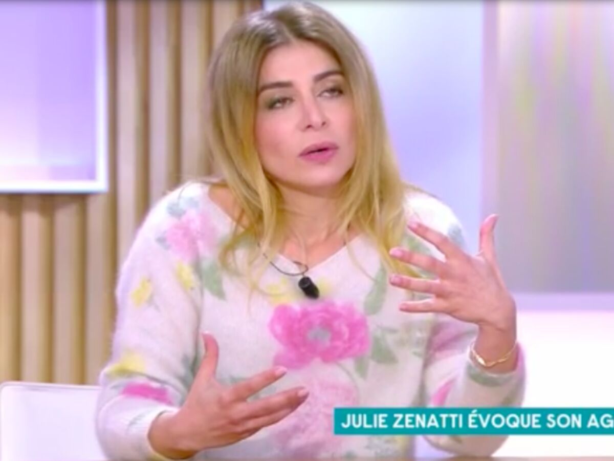 VIDEO Julie Zenatti agressée dans son enfance : la chanteuse se confie