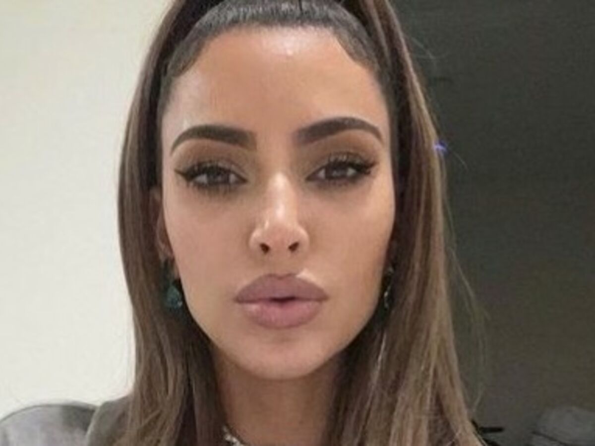 PHOTO Kim Kardashian dévoile un décolleté à tomber, les fans sont sous le charme