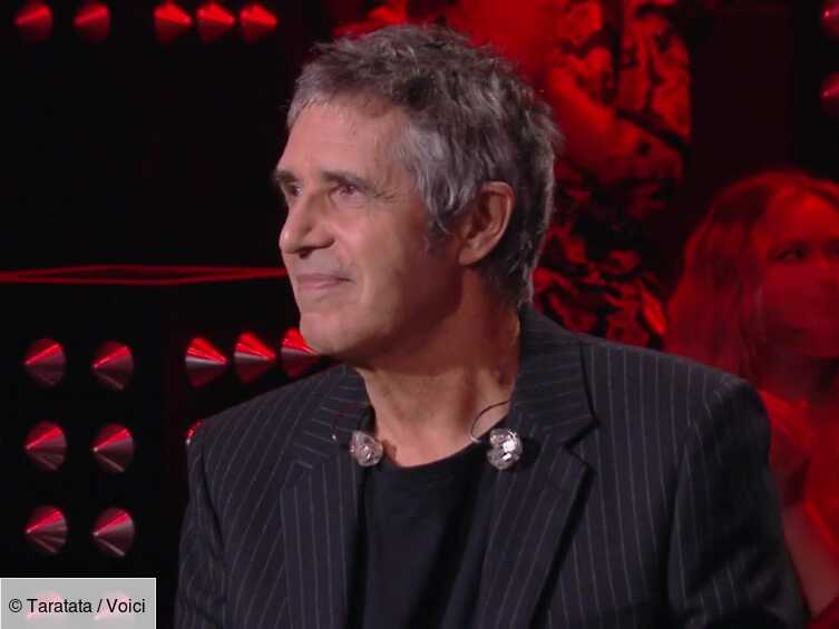 Video Taratata Nagui Makes Julien Clerc Uncomfortable With A Very Daring Remark About Clara Luciani Today24 News English