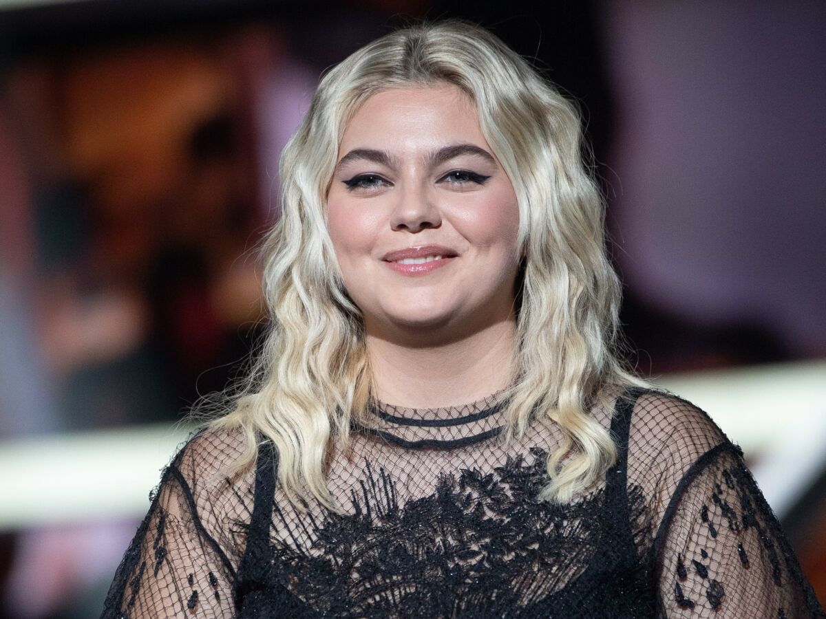 Louane Emera évoque un tatouage caché dans un endroit très intime