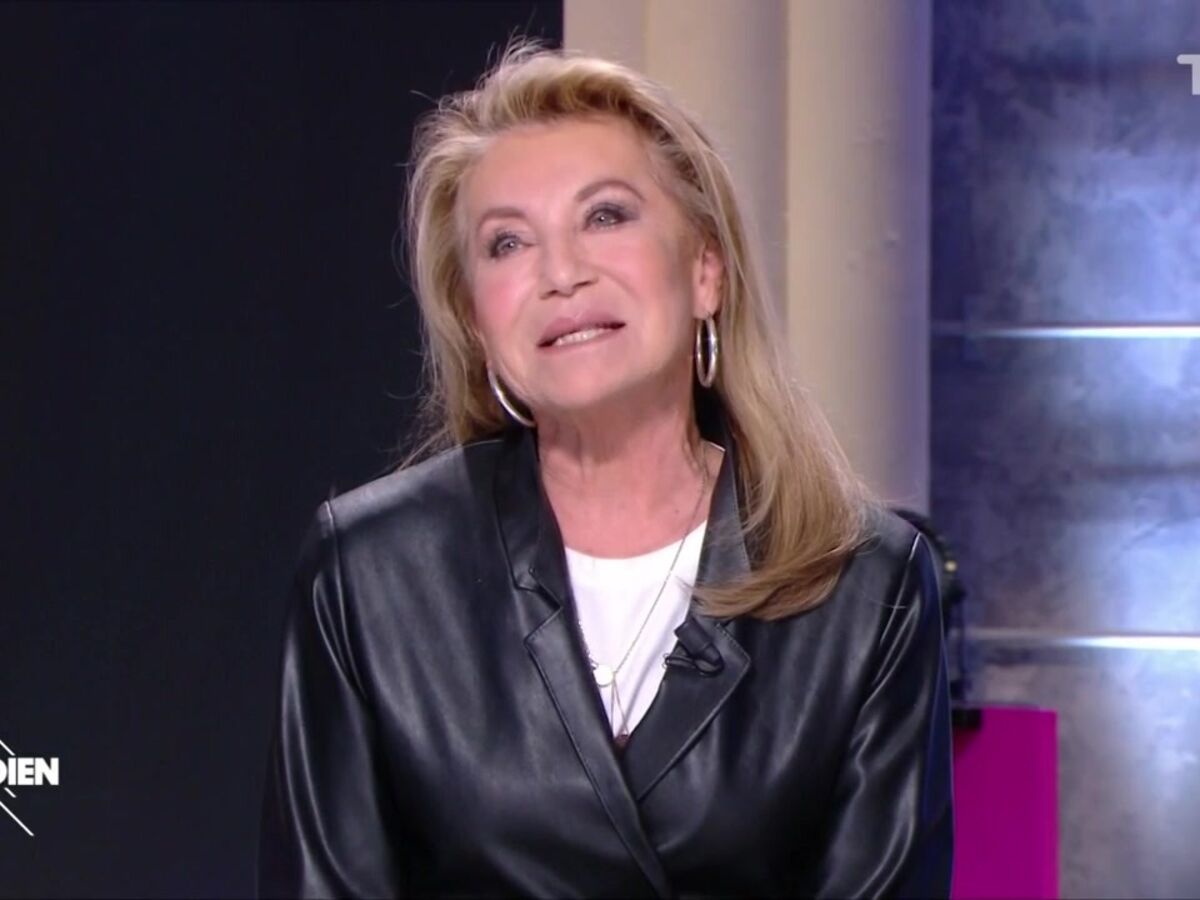 On ne s'en relève pas : Sheila revient sur la rumeur affirmant qu'elle est un homme