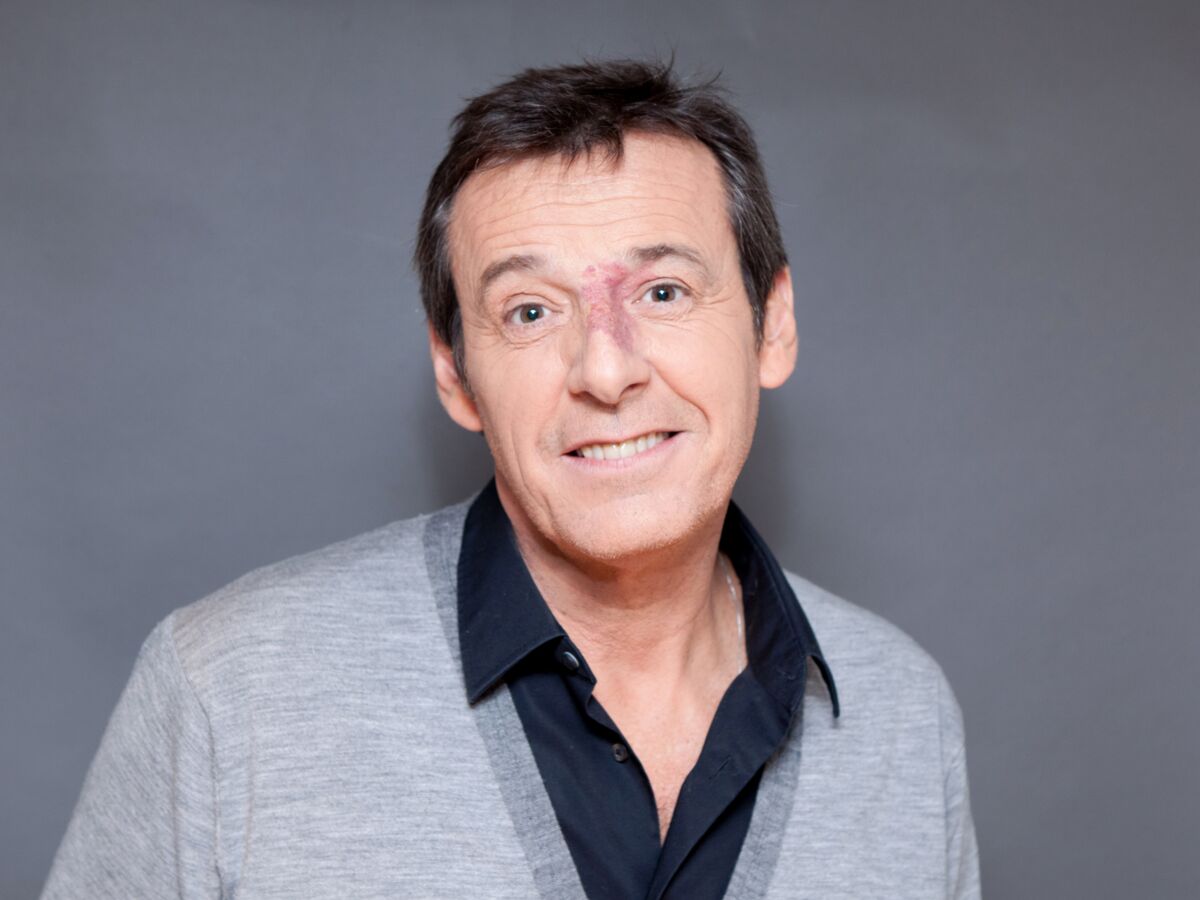 Déprogrammation des Z'amours : Jean-Luc Reichmann, attristé, rend hommage au jeu de France 2