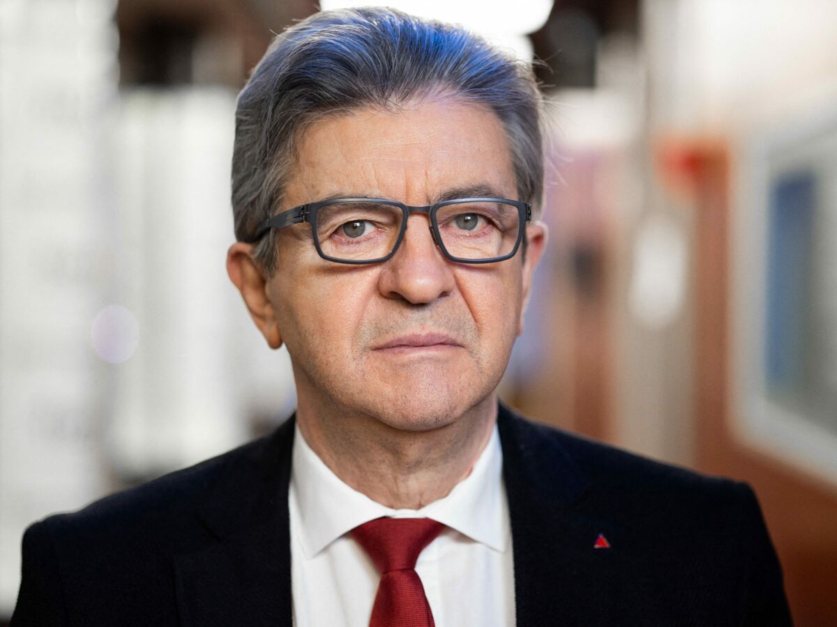 Allez vous faire voir ! : Jean-Luc Mélenchon s'emporte violemment face à un journaliste