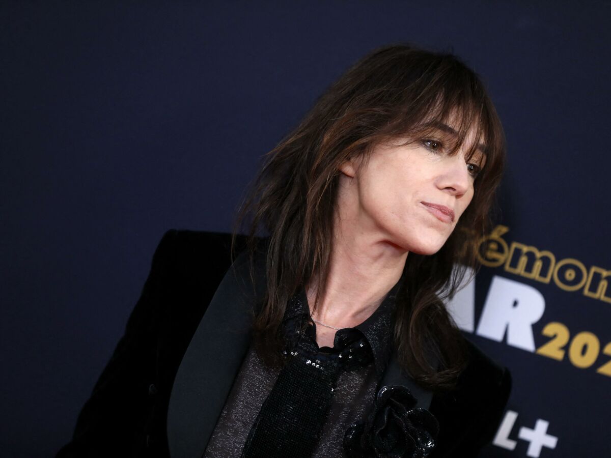 « Elle m’a demandé d’arrêter » : ce projet « impudique » de Charlotte Gainsbourg qui n'a pas plu à sa mère Jane Birkin