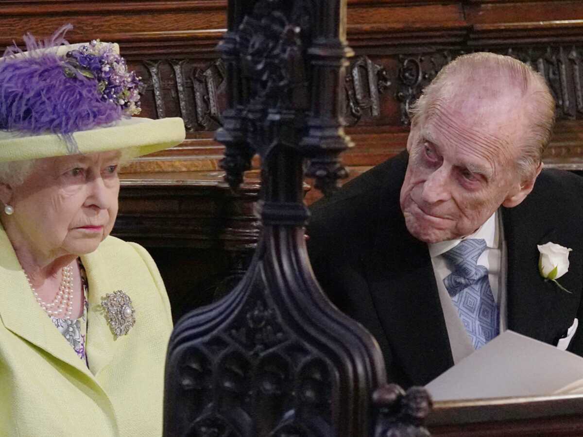 Mort du prince Philip : la reine Elizabeth II pourrait ne plus réapparaître avant Noël prochain