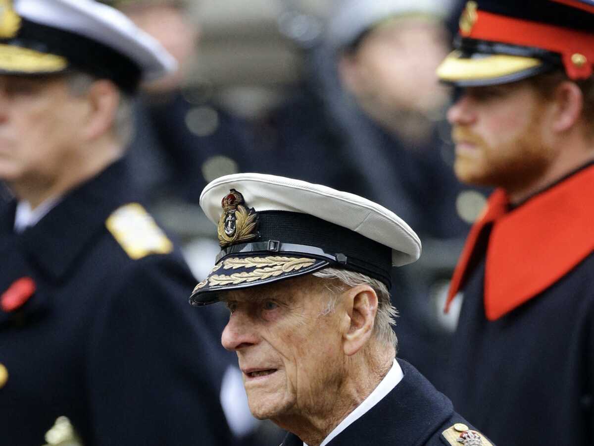 Mort du prince Philip : le prince Harry, dépossédé de ses titres militaires, apparaitra sans uniforme comme son oncle Andrew