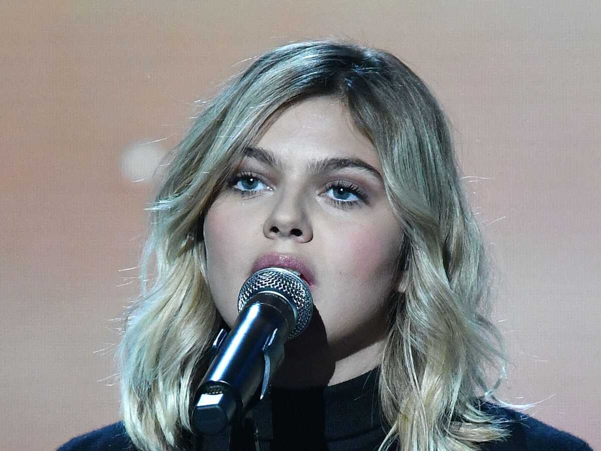 PHOTO Louane partage un cliché avec Florian Rossi, les internautes bloquent sur un détail