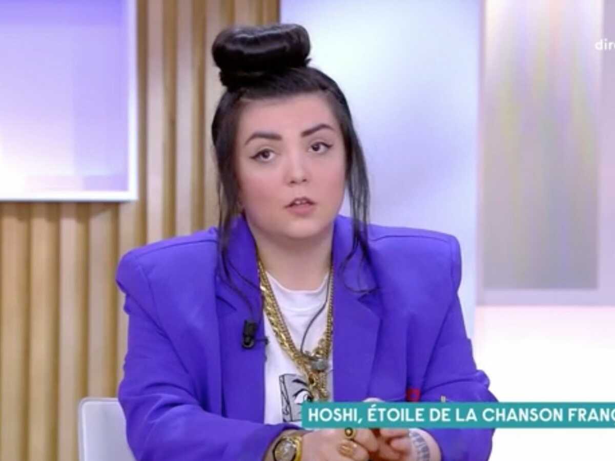 VIDEO Hoshi atteinte de surdité : la chanteuse raconte son combat quotidien dans C à vous