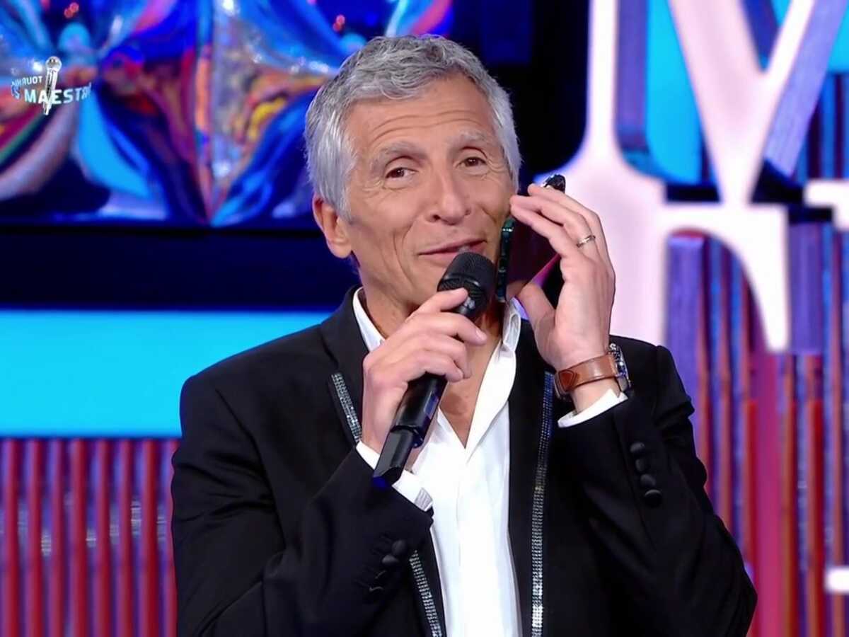 VIDEO Masters de N’oubliez pas les paroles : pourquoi Nagui a-t-il téléphoné à Faustine Bollaert en pleine émission ?