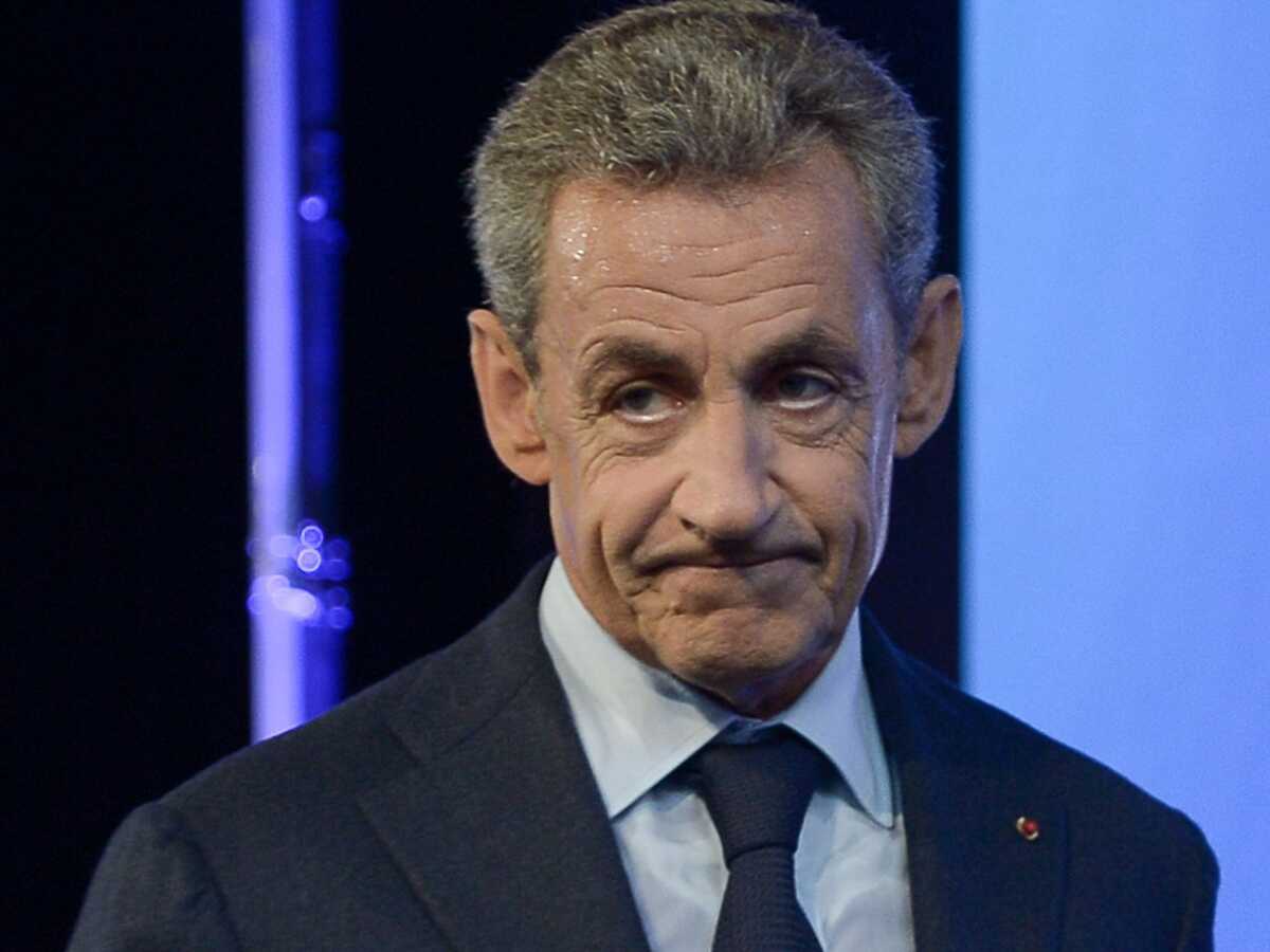 VIDEO Nicolas Sarkozy : ce jour où il a interrompu un homme politique en plein ébat dans un club libertin