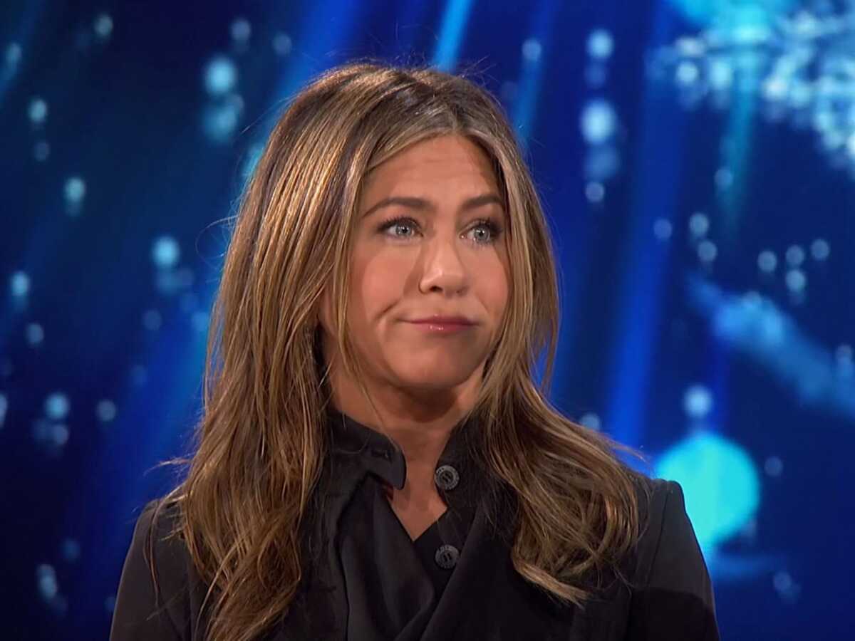 Jennifer Aniston dévoile les premières images du retour de Friends, les fans s'enflamment