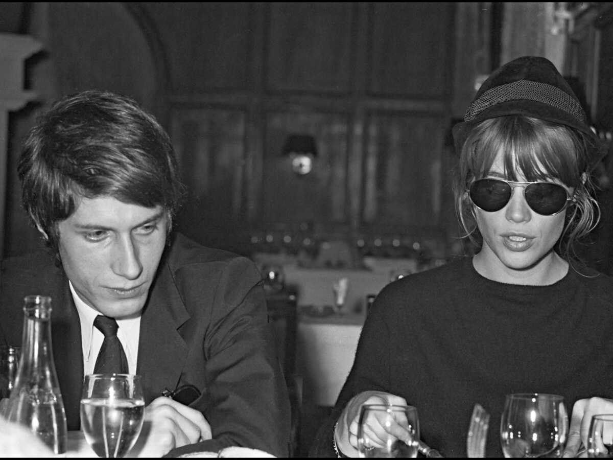 VIDEO Jacques Dutronc « hideux » avec « plein de boutons » : Françoise Hardy se souvient de leur première rencontre