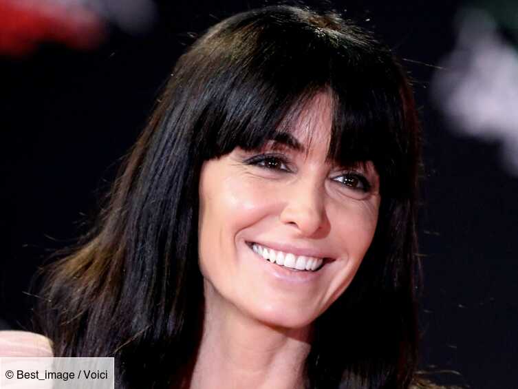 Info Voici Jenifer Maman Pour La Troisieme Fois La Chanteuse De 38 Ans A Accouche Voici