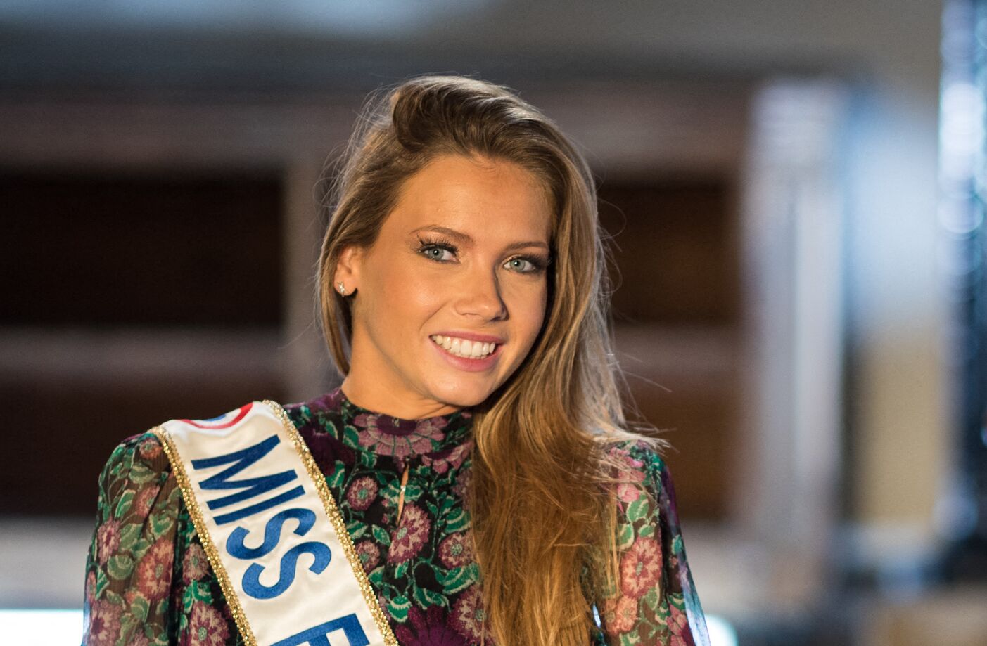 Miss Univers 2021 Amandine Petit Revele Les Conseils Que Lui A Donnes Iris Mittenaere Pour Le Concours Voici