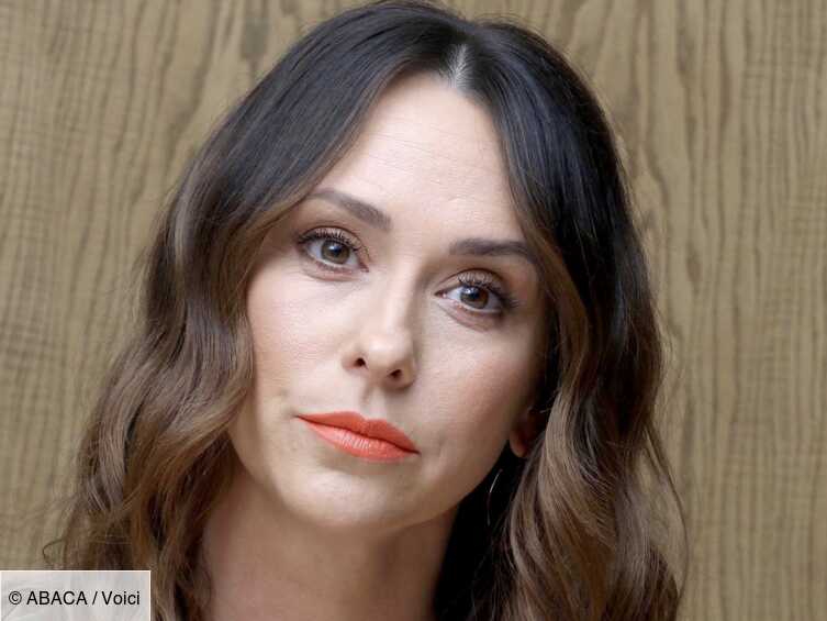 Jennifer Love Hewitt La Vie A Cinq Jennifer Love-Hewitt enceinte : l'actrice de La vie à cinq attend son