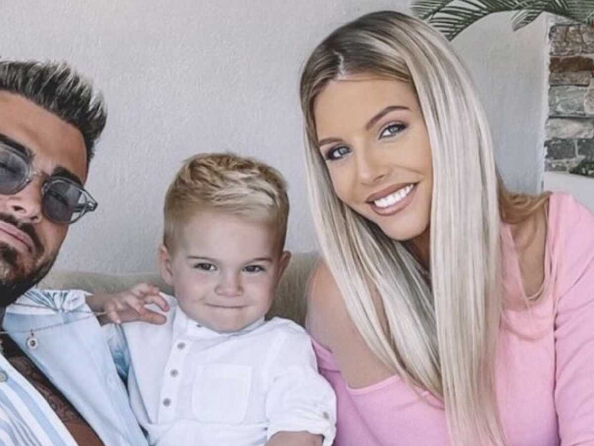 PHOTO Jessica Thivenin amoureuse de Thibault Garcia : son message tendre pour leur quatrième anniversaire