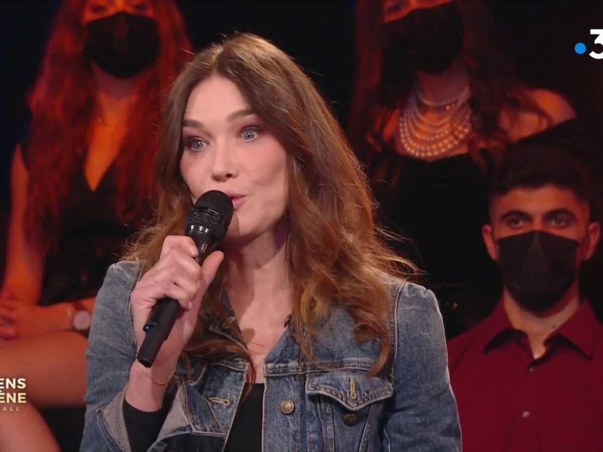 VIDEO Carla Bruni dévoile son surprenant rituel avant de monter sur scène